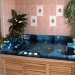 Stroomi Hotel 2*